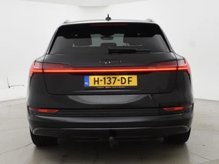 Audi e-tron – thumbnail 3