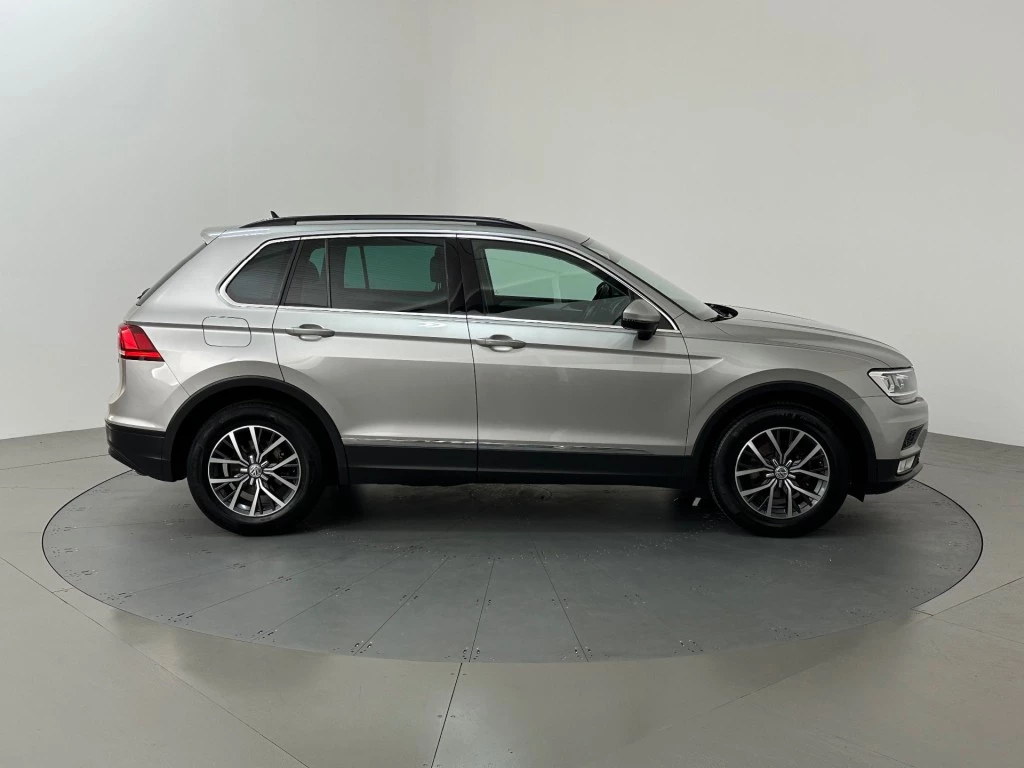 Volkswagen Tiguan – foto 11