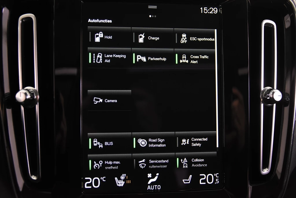 Volvo XC40 – foto 24