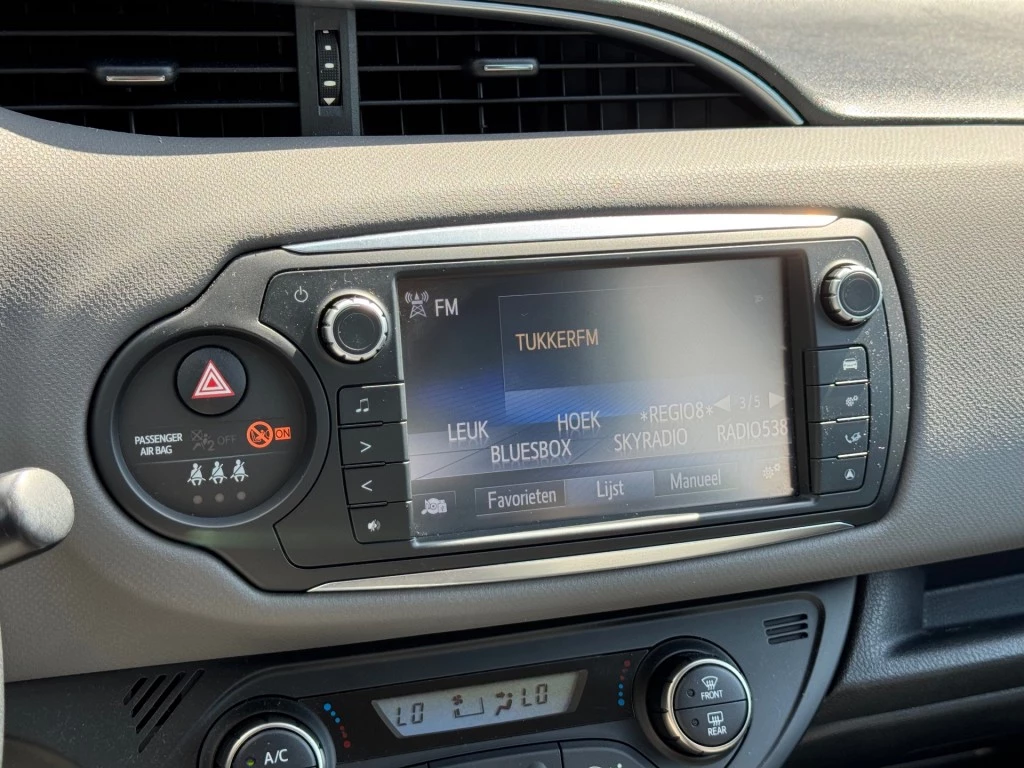 Toyota Yaris – foto 13