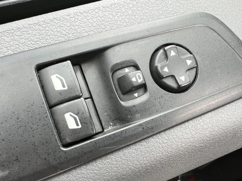 Opel Vivaro – foto 27
