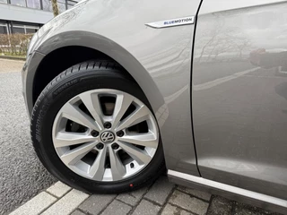 Volkswagen Golf – thumbnail 19