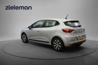 Renault Clio – thumbnail 3