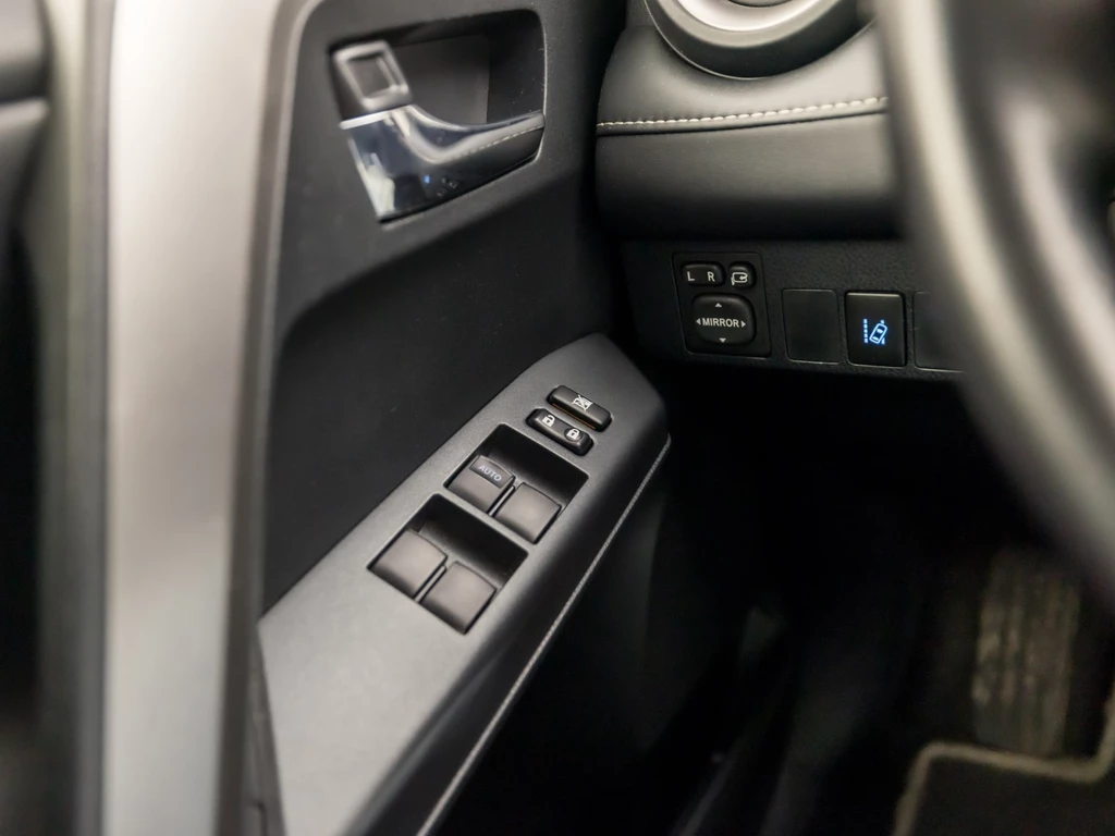 Toyota RAV4 – foto 23