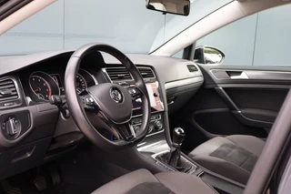Volkswagen Golf – thumbnail 10