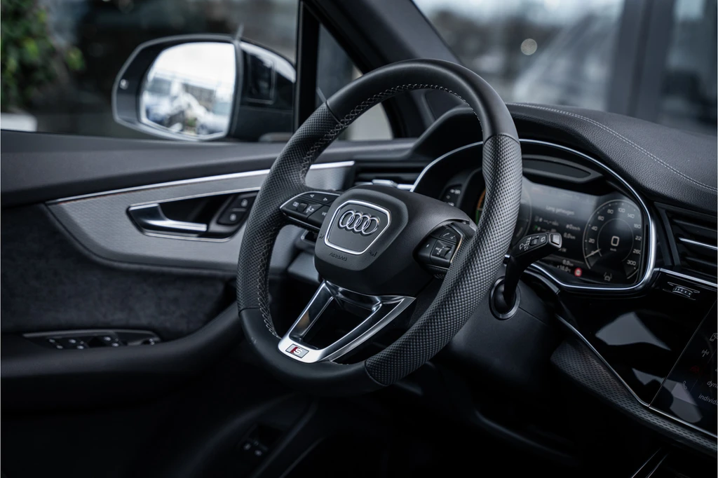 Audi Q7 – foto 13