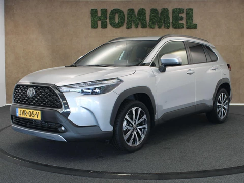 Toyota Corolla Cross Hybrid 140 Dynamic - ELEKTRISCHE ACHTERKLEP - CLIMATE CONTROL - CRUISE CONTROL ADAPTIEF - APPLE CARPLAY/ANDROID AUTO - BLUETOOTH TELEFOONVOORBEREIDING - KEYLESS START - NAVIGATIESYSTEEM FULL-MAP - LED KOPLAMPEN