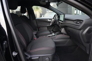 Ford Kuga – thumbnail 9