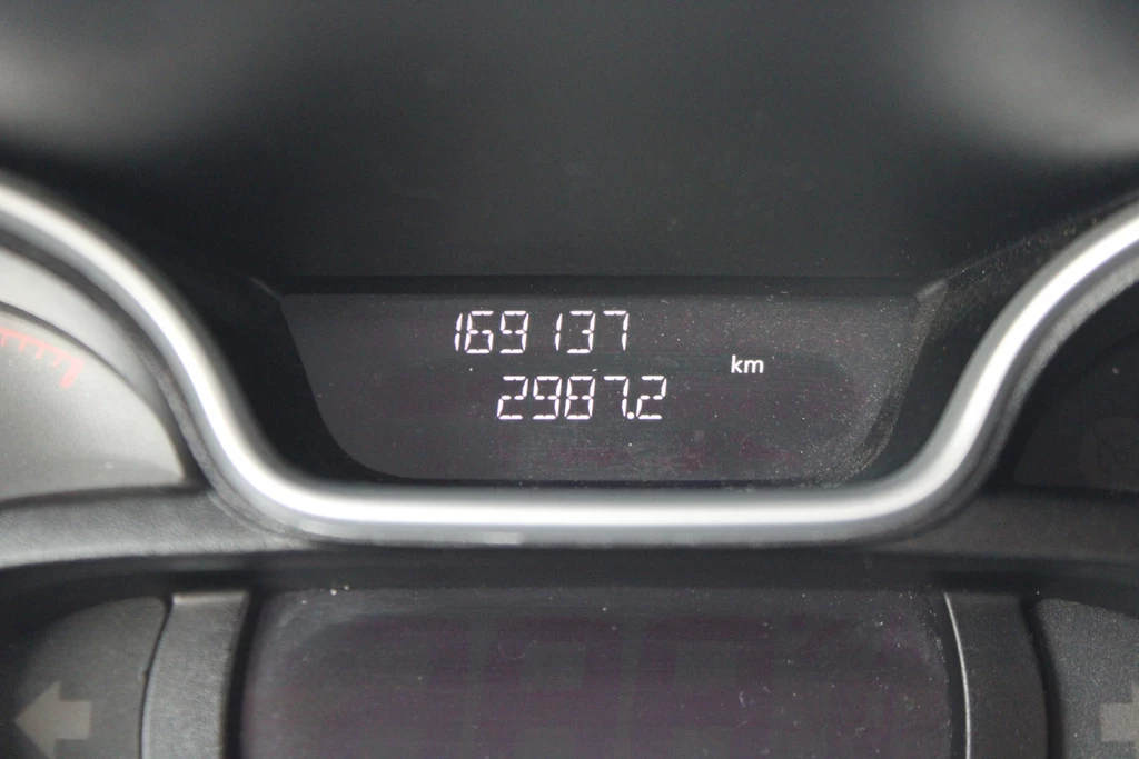 Opel Vivaro – foto 18