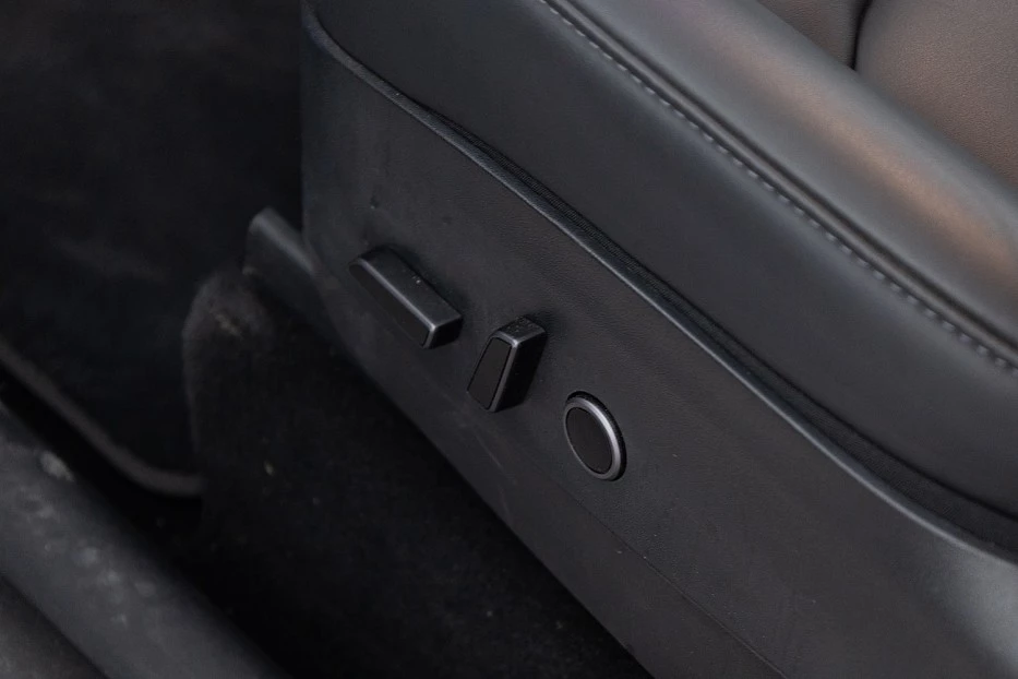 Tesla Model Y – foto 13
