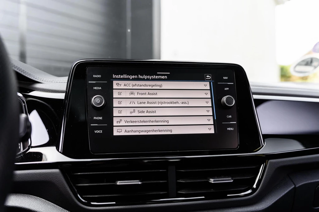Volkswagen T-Roc – foto 29
