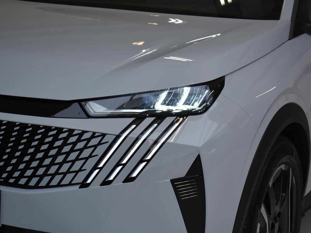 Peugeot e-3008 – foto 7