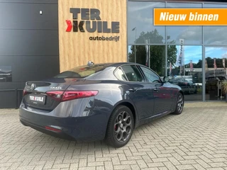 Alfa Romeo Giulia – thumbnail 5