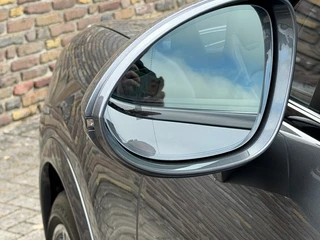 Porsche Cayenne – thumbnail 35