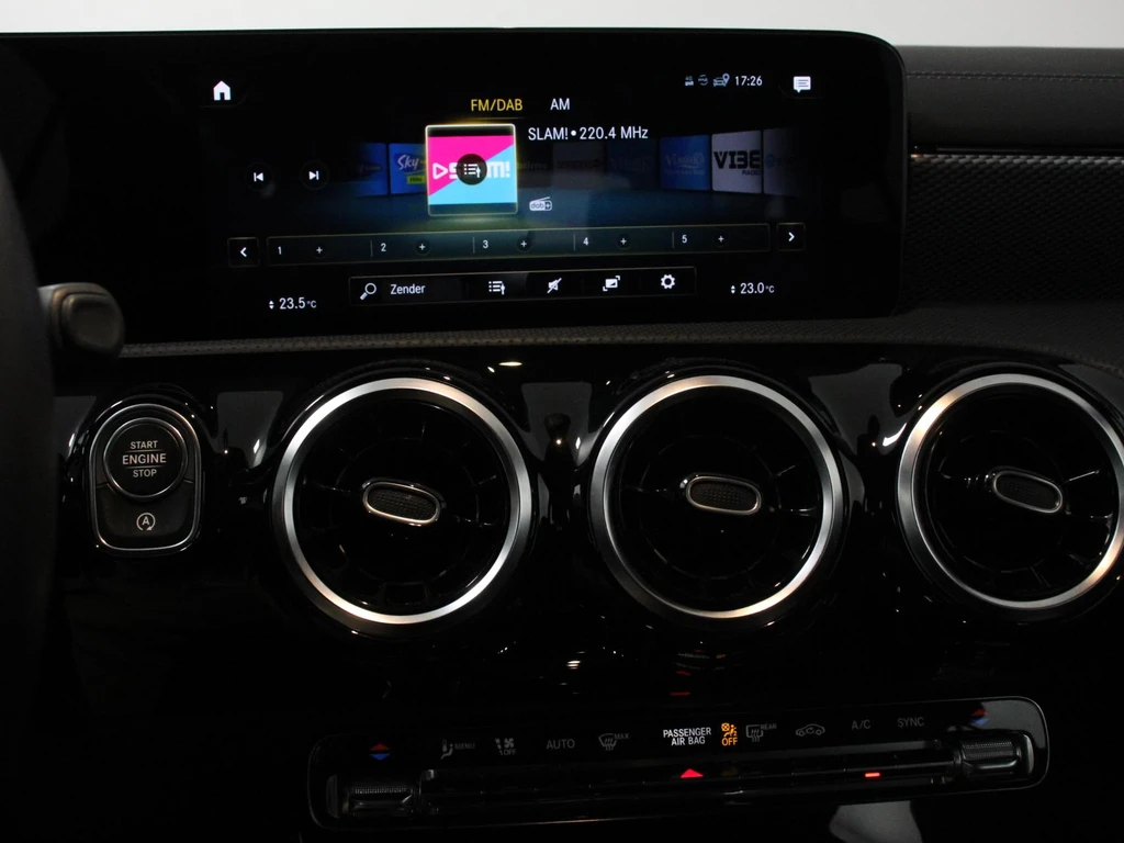 Mercedes-Benz CLA – foto 36