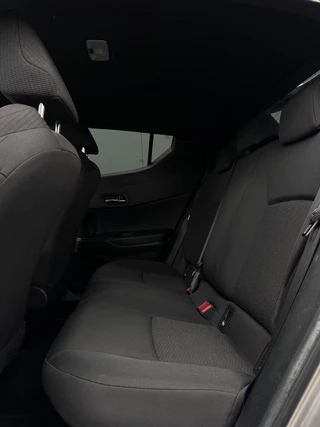 Toyota C-HR – thumbnail 37