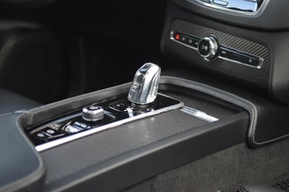 Volvo XC90 – thumbnail 23
