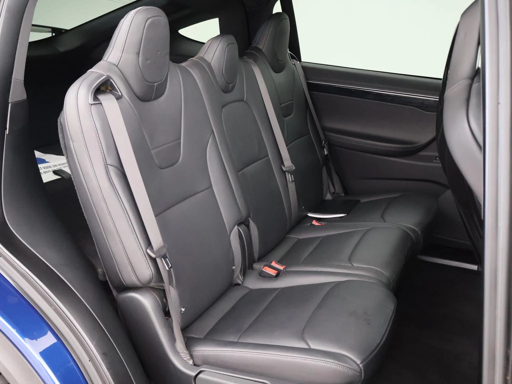 Tesla Model X – foto 20
