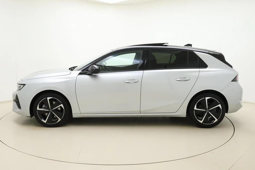 Opel Astra – foto 2