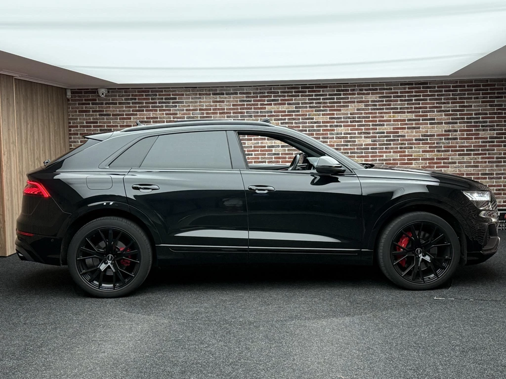 Audi Q8 – foto 7