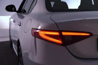 Alfa Romeo Giulia – thumbnail 22