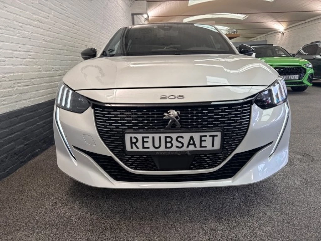 Peugeot 208 – foto 8