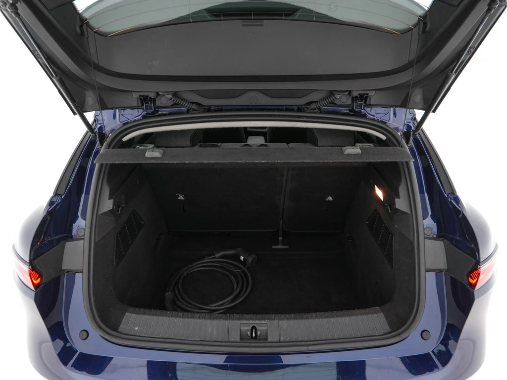 Renault Megane E-Tech – foto 10