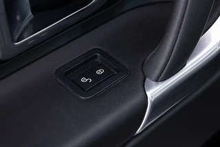 Land Rover Discovery Sport – thumbnail 23