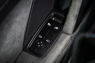 Porsche 911 – thumbnail 49