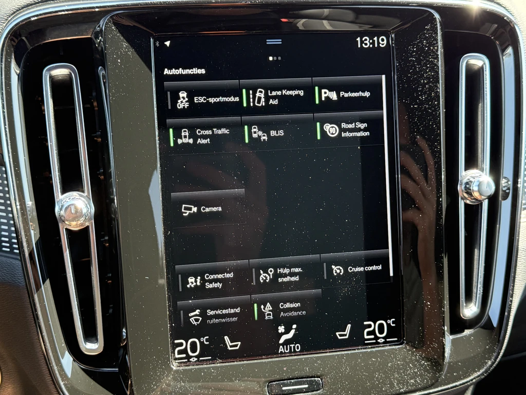 Volvo XC40 – foto 22