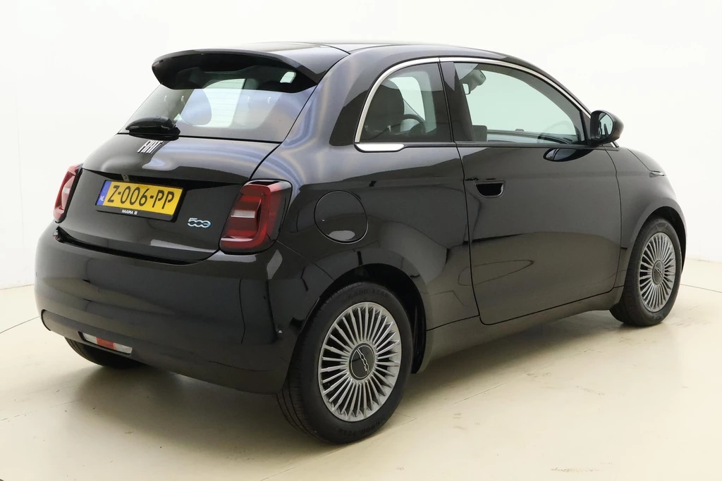 Fiat 500e – foto 6