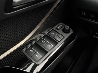 Toyota C-HR – thumbnail 13