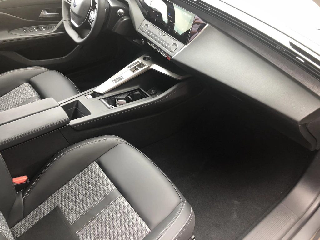 Peugeot 308 – foto 6