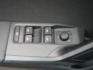 SEAT Ibiza – thumbnail 31