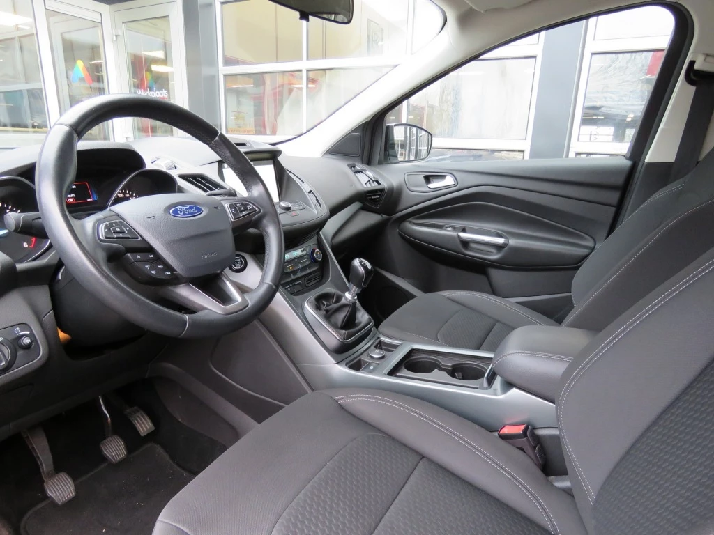 Ford Kuga – foto 22
