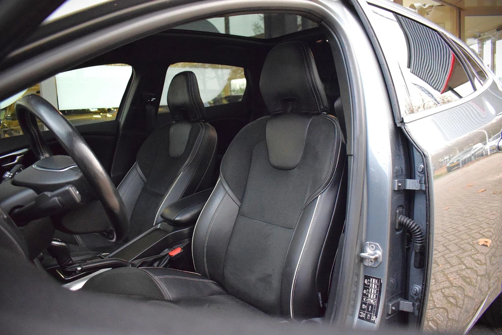 Volvo V40 – foto 12