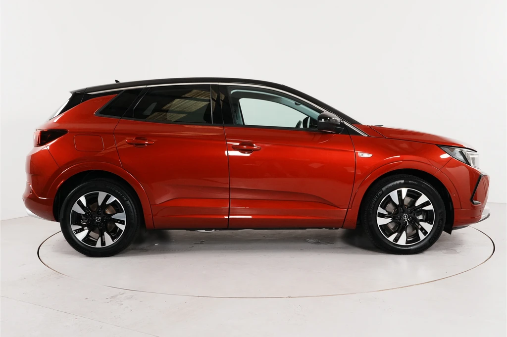 Opel Grandland – foto 9