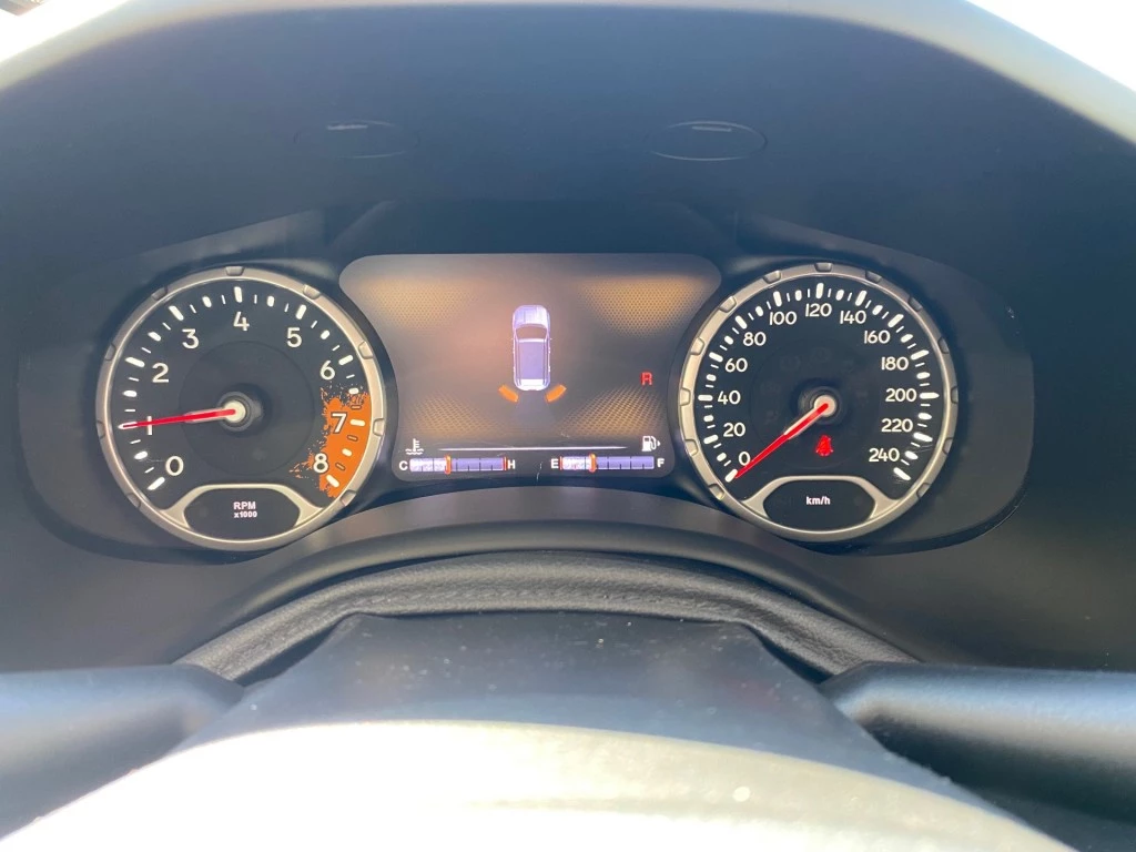 Jeep Renegade – foto 14