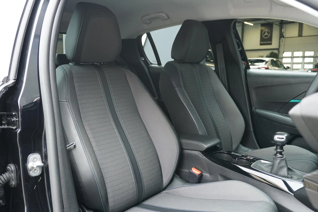 Peugeot 208 – foto 41