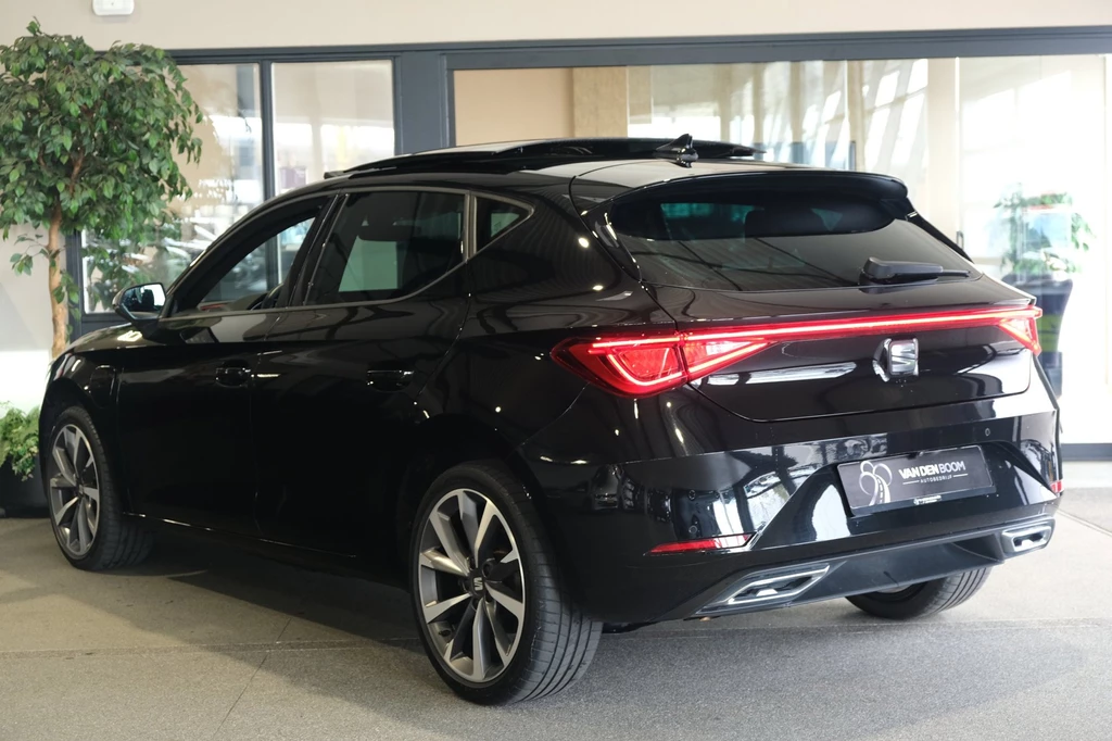 SEAT Leon – foto 3