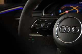 Audi RS4 – thumbnail 33