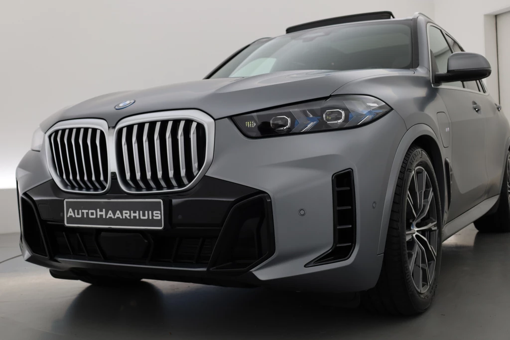BMW X5 – foto 2