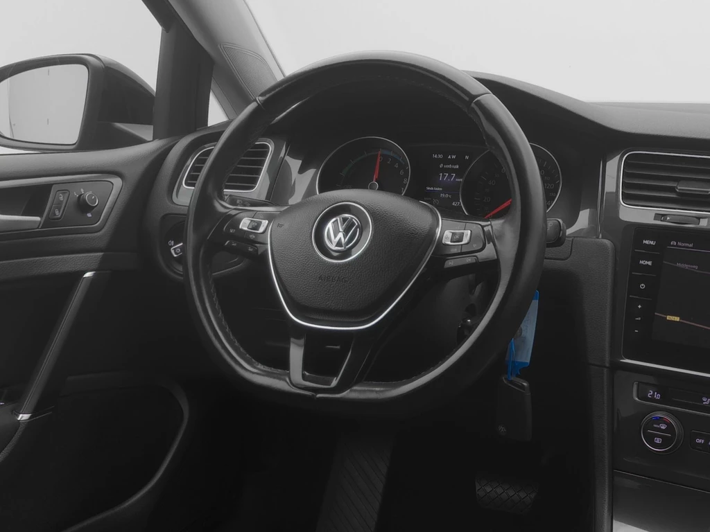 Volkswagen e-Golf – foto 24
