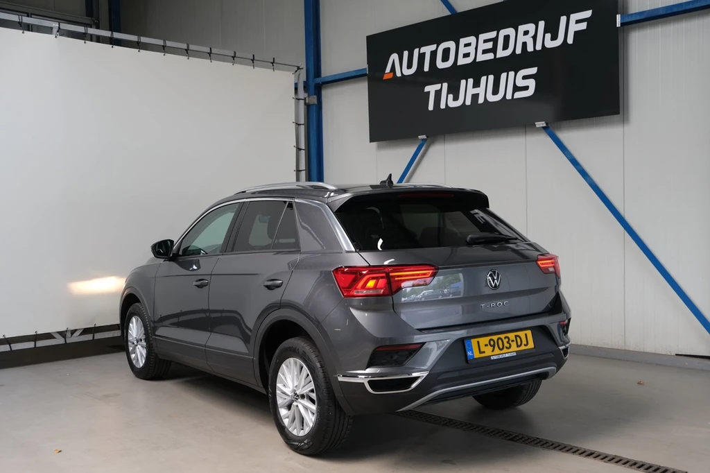 Volkswagen T-Roc – foto 2