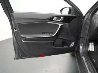 Kia XCeed – thumbnail 23