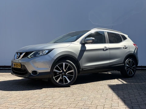 Nissan QASHQAI 1.2 Tekna Automaat Trekhaak Leer Pano 360° Keyless Stoelverw Orig.NL Voll.Onderhouden!