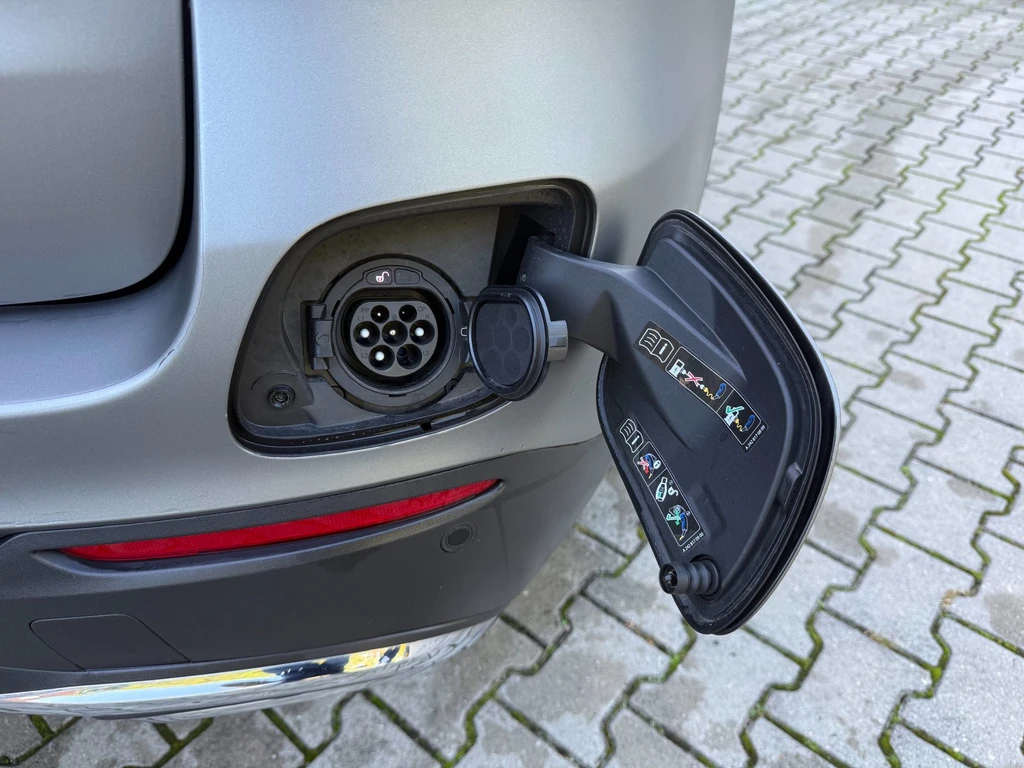 Mercedes-Benz GLC – foto 25