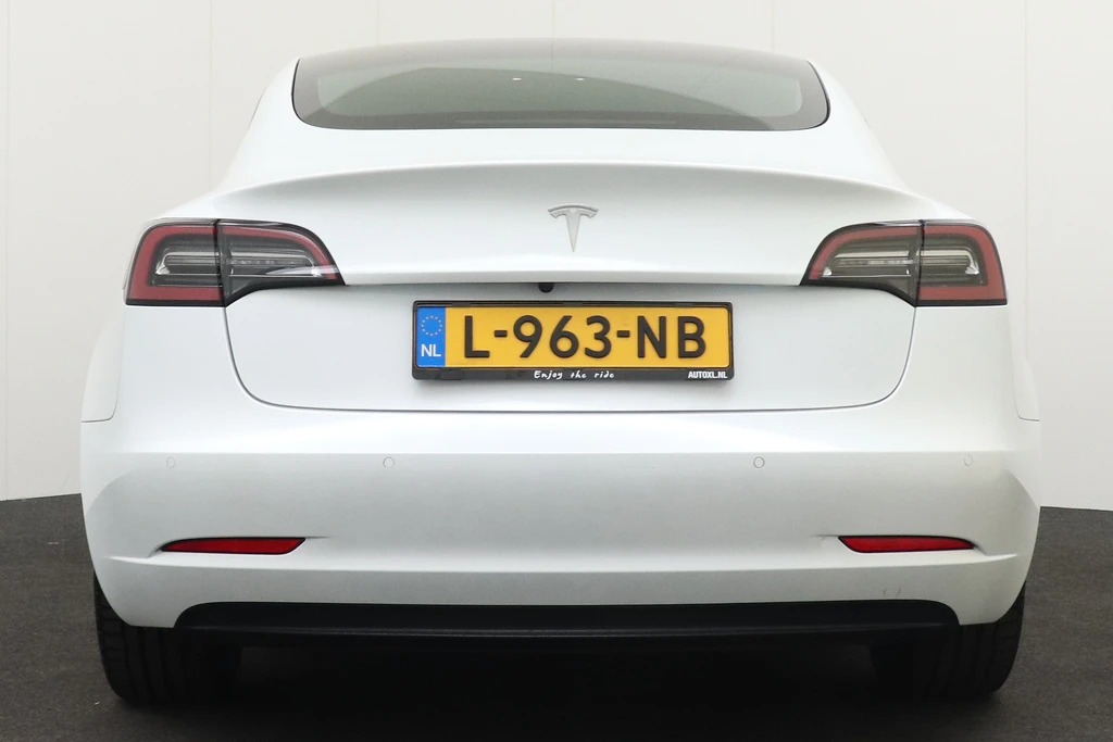 Tesla Model 3 – foto 3