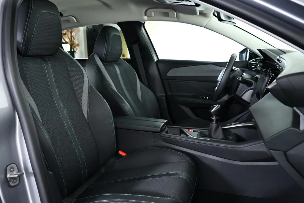 Peugeot 308 – foto 15