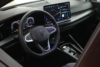 Volkswagen Golf – thumbnail 8